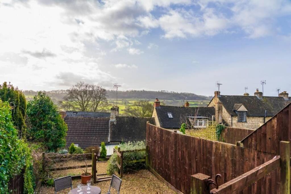 Teasel Cross Cottage, Painswick 斯特劳德 外观 照片